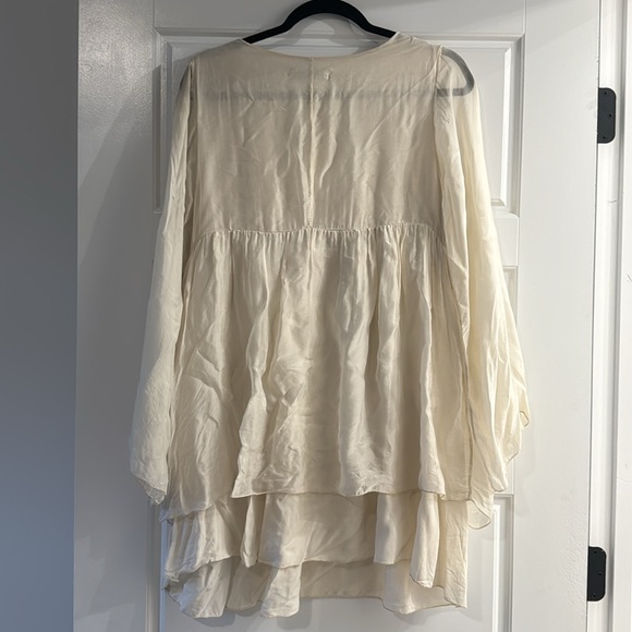 Vann Vintage White Dress - Picture 4 of 4